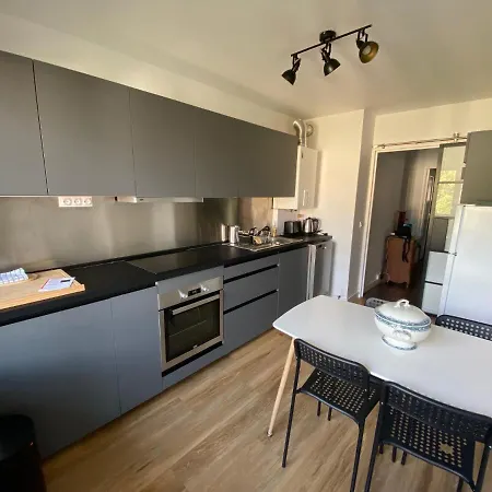 Apartment T3 Terrasse Vue En Centre Hendaye